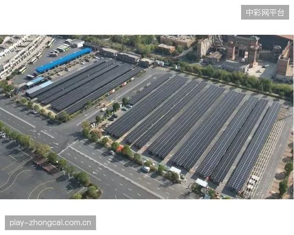 预测：到2028年，新建大型体育场馆将强制要求BIPV设计，实现超过40%的能源自给率